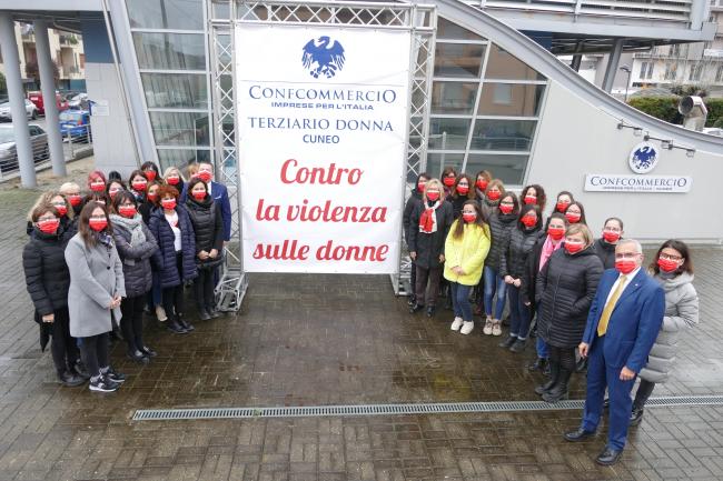 Aurelia Della Torre: "Non ci abitueremo alla violenza e ci opporremo esaltando la forza della comprensione, dell’intelligenza, dell’onestà e dell’inclusività"