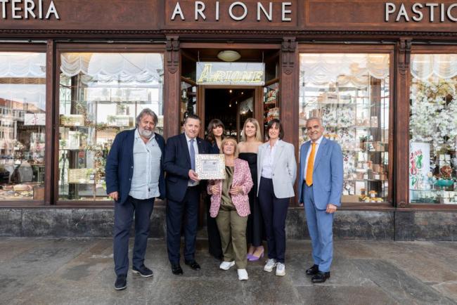 I 100 anni del Caffè Pasticceria Arione