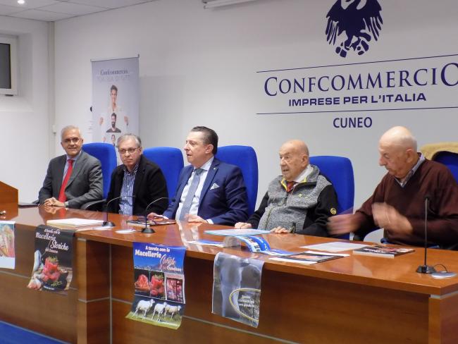 Dopo i Caffè, le Osterie e Trattorie e le Pasticcerie, premiate in Confcommercio le Macellerie storiche della Granda