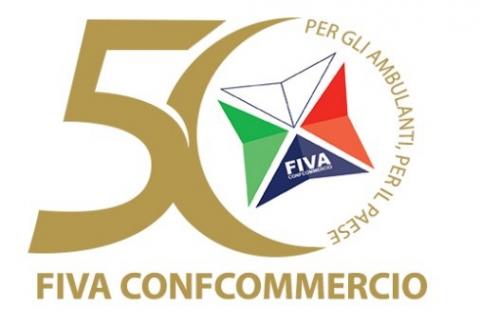 Grande successo a Cuneo per la “tre giorni” del Mercato Europeo in Piazza Galimberti e quello straordinario su Corso Nizza, ora attesa per il Raduno dei Bersaglieri e la 13ma tappa del Giro d’Italia